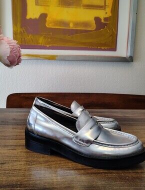 ANTHROPOLOGIE BIBI LOU JAYA LEATHER SLIP ON LUG PENNY LOAFERS SILVER 38 8